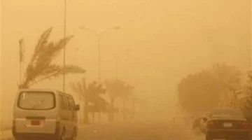 تنبيه ضروري.. الأرصاد تحذر من اللوحات الإعلانية المتهالكة في الشوارع